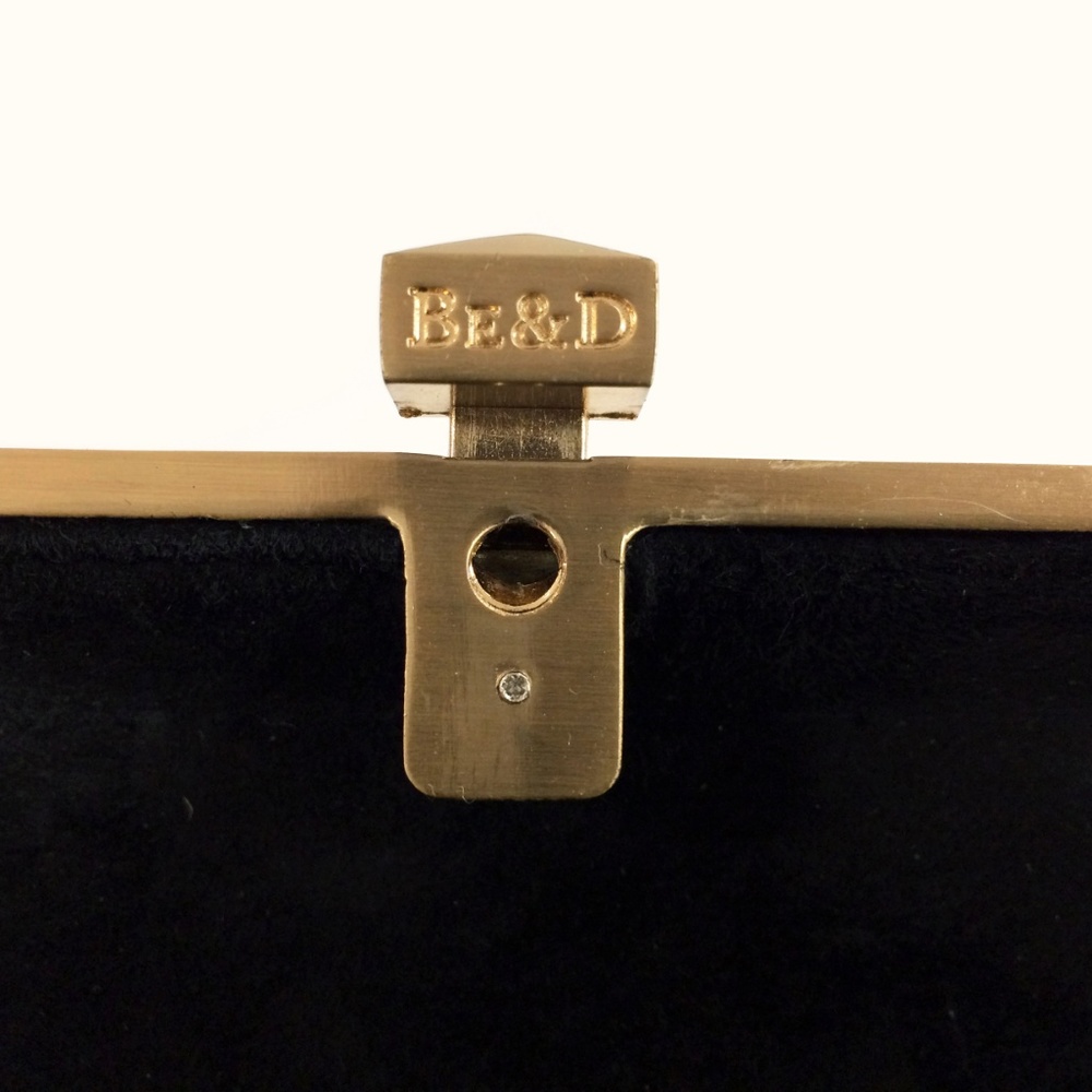 Be & D Snake Embossed Leather Clutch - Picture 6 of 8